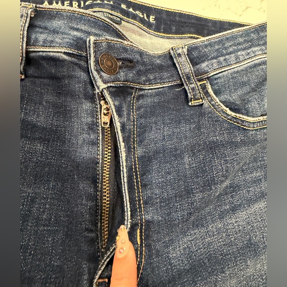 AE Jeans! - Picture 11 of 16